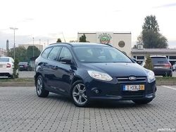 Albastru Utilizat 2013 Ford Focus Break | 4.299 EUR (Preț bun)