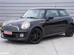 Negru Utilizat 2013 Mini ONE Hatchback | 4.900 EUR (Preț bun)