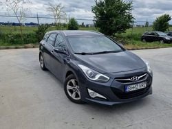 Gri Utilizat 2012 Hyundai i40 Style Break | 3.990 EUR (Super Preț)