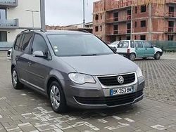 Utilizat 2008 VW Touran Monovolum | 3.500 EUR (Preț OK)