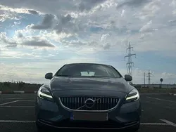 Gri Utilizat 2016 Volvo V40 Inscription Break | 13.490 EUR