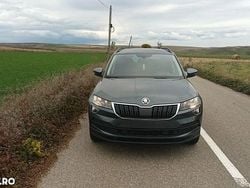 Culoarealte culori Utilizat 2020 Skoda Karoq SportLine SUV | 15.200 EUR (Super Preț)