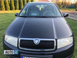 Negru Utilizat 2002 Skoda Fabia Hatchback | 1.750 EUR (Puțin scump)