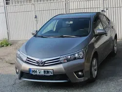 Bej Utilizat 2017 Toyota Corolla Luna Berlinǎ | 12.400 EUR (Preț OK)