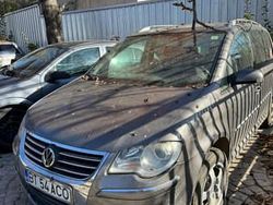 Utilizat 2009 VW Touran Monovolum | 2.250 EUR