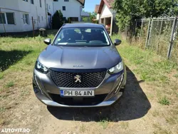 Gri Utilizat 2020 Peugeot 2008 Allure SUV | 14.800 EUR (Preț bun)