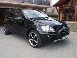 Negru Utilizat 2011 Mercedes ML300 SUV | 10.800 EUR