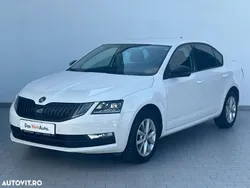 Alb Utilizat 2019 Skoda Octavia Style Berlinǎ | 16.767 EUR (Preț OK)
