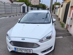 Alb Utilizat 2018 Ford Focus Titanium Berlinǎ | 11.800 EUR (Preț OK)