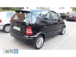 Negru Utilizat 2003 Mercedes A160 Hatchback | 2.249 EUR