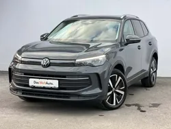 Gri mediu normal Utilizat 2024 VW Tiguan Advance SUV | 42.840 EUR (Scump)