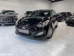 Culoarenegru Utilizat 2013 Hyundai i30 Advantage Hatchback | 6.230 EUR (Preț OK)