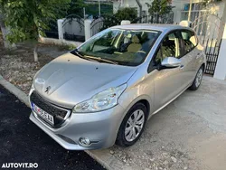 Culoaregri Utilizat 2014 Peugeot 208 Hatchback | 7.000 EUR (Puțin scump)