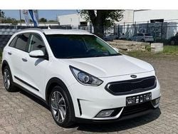 Culoarealb Utilizat 2017 Kia Niro Comfort SUV | 11.000 EUR (Scump)