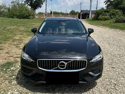 Culoarenegru Utilizat 2019 Volvo V60 Break | 18.000 EUR