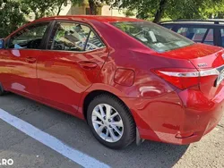 Rosu Utilizat 2013 Toyota Corolla Sol Berlinǎ | 8.300 EUR