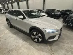 Alb Utilizat 2020 Volvo V60 CC Break | 29.500 EUR