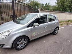 Utilizat 2007 Opel Corsa Hatchback | 2.480 EUR (Preț OK)
