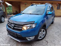 Albastru Utilizat 2013 Dacia Sandero Stepway Hatchback | 5.950 EUR (Puțin scump)