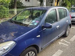 Albastru Utilizat 2008 Dacia Sandero Lauréate Hatchback | 2.500 EUR (Preț OK)