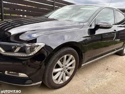 Negru Utilizat 2018 VW Passat Highline Berlinǎ | 18.290 EUR (Preț OK)