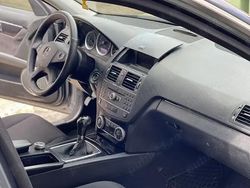 Utilizat 2010 Mercedes C200 Berlinǎ | 5.200 EUR (Preț OK)