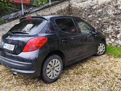 Utilizat 2008 Peugeot 207 | 2.300 EUR (Preț OK)