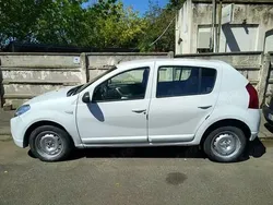 Utilizat 2011 Dacia Sandero Hatchback | 1.999 EUR (Super Preț)