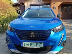 Albastru Utilizat 2022 Peugeot e-2008 Allure SUV | 19.200 EUR
