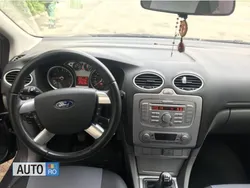 Gri Utilizat 2009 Ford Focus Berlinǎ | 4.200 EUR (Scump)