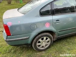 Utilizat 1999 VW Passat Berlinǎ | 1.200 EUR
