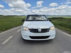 Alb Utilizat 2010 Dacia Logan Berlinǎ | 1.849 EUR (Super Preț)