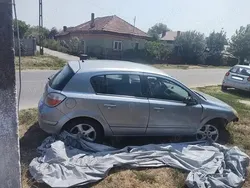 Utilizat 2004 Opel Astra Hatchback | 1.200 EUR (Preț bun)