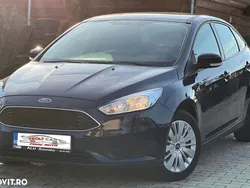 Albastru Utilizat 2017 Ford Focus Trend Berlinǎ | 6.699 EUR (Preț bun)