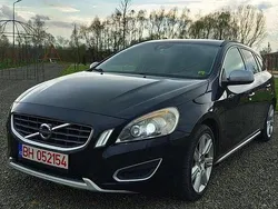 Negru Utilizat 2011 Volvo V60 Summum Break | 7.690 EUR