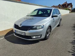 Gri Utilizat 2015 Skoda Rapid Hatchback | 5.800 EUR (Scump)