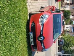 Culoarerosu Utilizat 2015 Renault Clio GrandTour Life Break | 8.500 EUR (Scump)