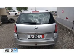 Utilizat 2005 Opel Astra Break | 2.300 EUR (Puțin scump)