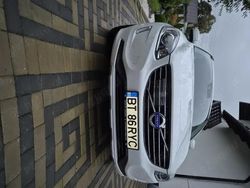 Alb Utilizat 2017 Volvo XC60 SUV | 17.500 EUR (Super Preț)