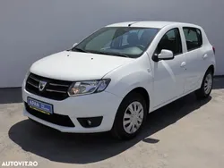 Alb Utilizat 2013 Dacia Sandero Lauréate Hatchback | 4.990 EUR (Puțin scump)