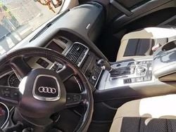Gri Utilizat 2008 Audi Q7 SUV | 6.700 EUR (Preț OK)