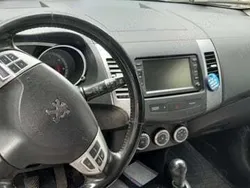 Utilizat 2008 Peugeot 4007 SUV | 6.350 EUR