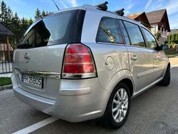 Utilizat 2006 Opel Zafira Monovolum | 3.690 EUR (Scump)