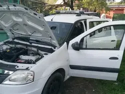 Alb Utilizat 2012 Dacia Logan MCV Break | 2.750 EUR (Preț bun)