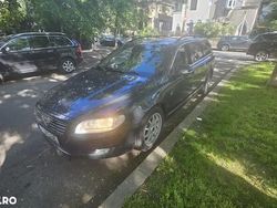 Negru Utilizat 2014 Volvo V70 Summum Break | 4.000 EUR