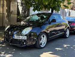 Culoarenegru Utilizat 2010 Alfa Romeo MiTo Hatchback | 5.200 EUR