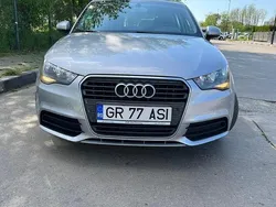 Culoareargint Utilizat 2014 Audi A1 Sportback Attraction Hatchback | 6.999 EUR