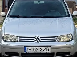 Utilizat 2006 VW Golf V Berlinǎ | 1.700 EUR