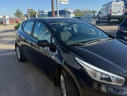 Culoarenegru Utilizat 2018 Kia Ceed Hatchback | 11.500 EUR (Scump)