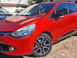 Rosu Utilizat 2013 Renault Clio IV Hatchback | 4.500 EUR (Preț OK)